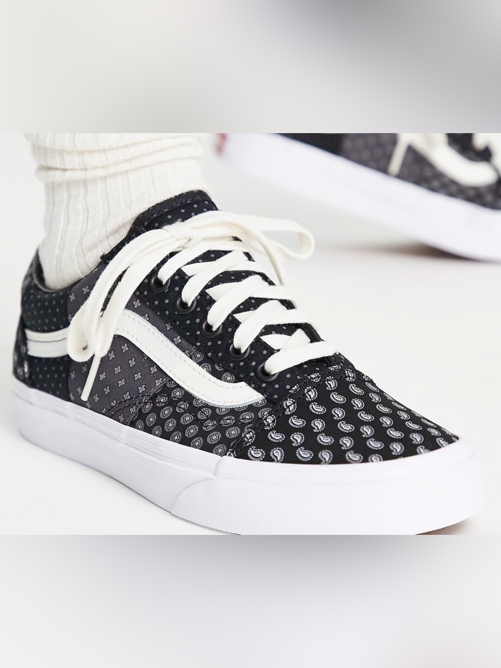 Vans Old Skool Print Patchwork Trainers black white paisley unisex; woman’s 8